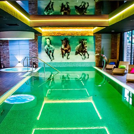 Pyszna Stajenka Hotel Bakow  Ngoại thất bức ảnh