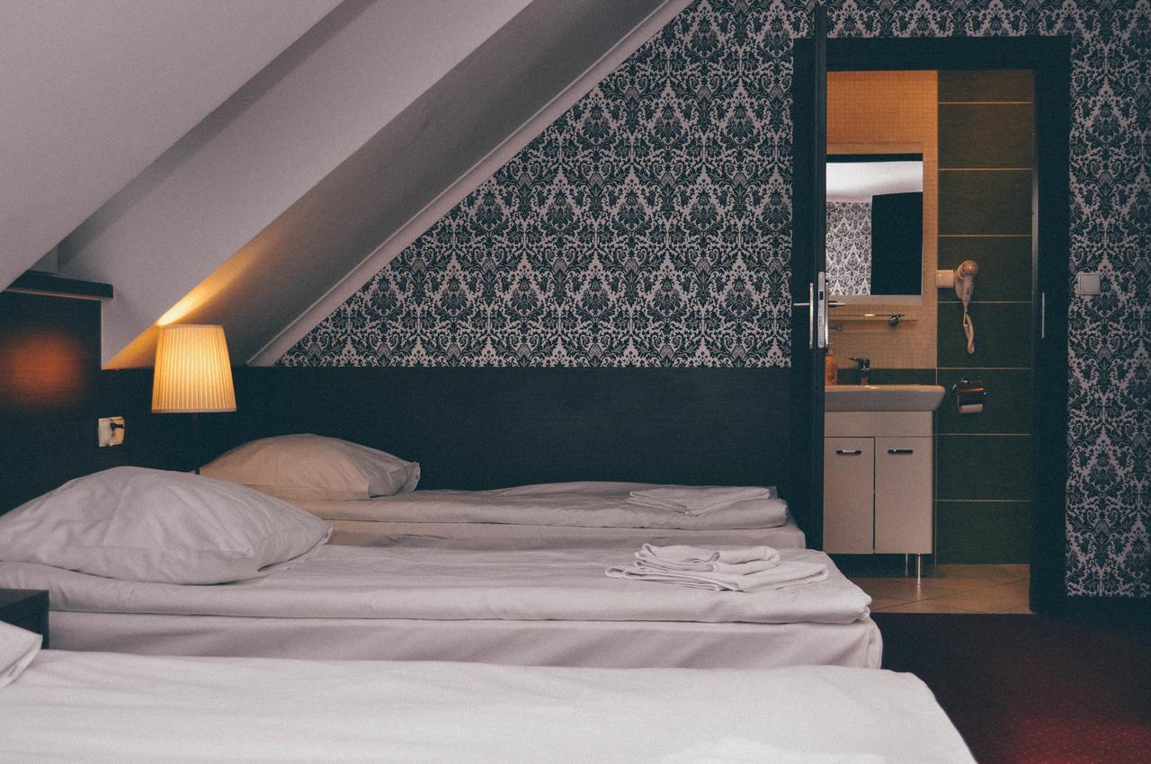 Pyszna Stajenka Hotel Bakow  Ngoại thất bức ảnh