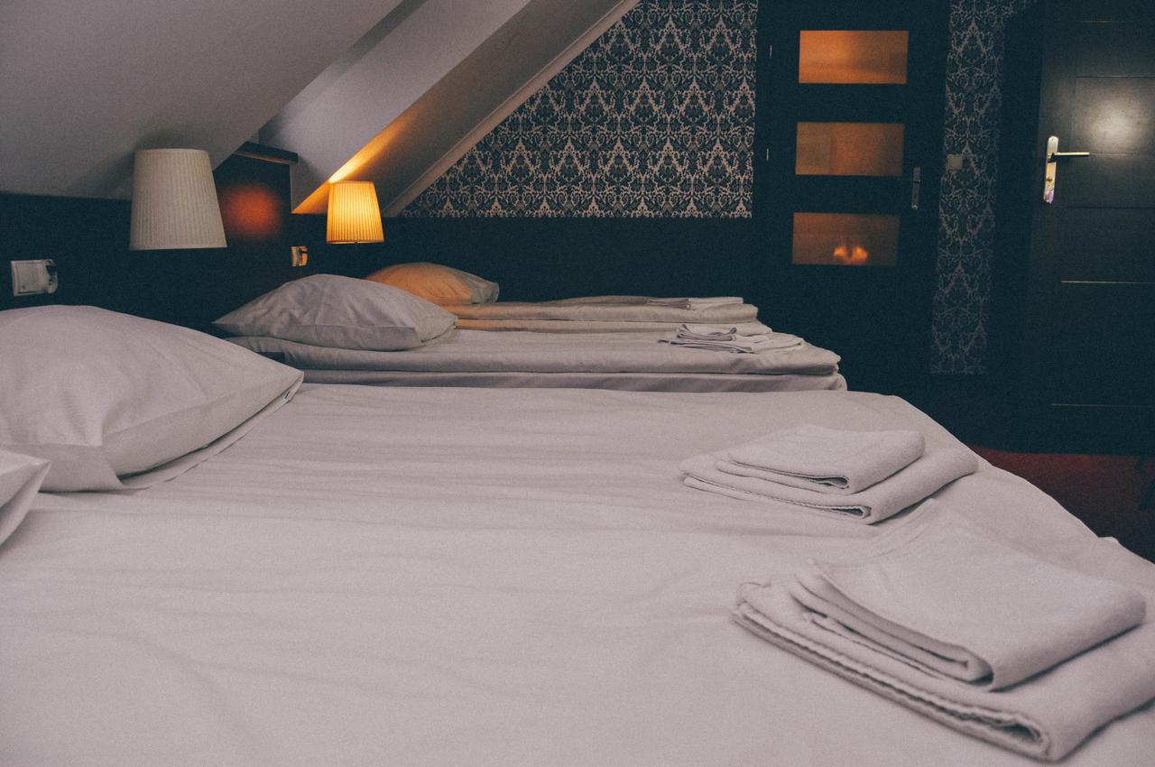 Pyszna Stajenka Hotel Bakow  Ngoại thất bức ảnh